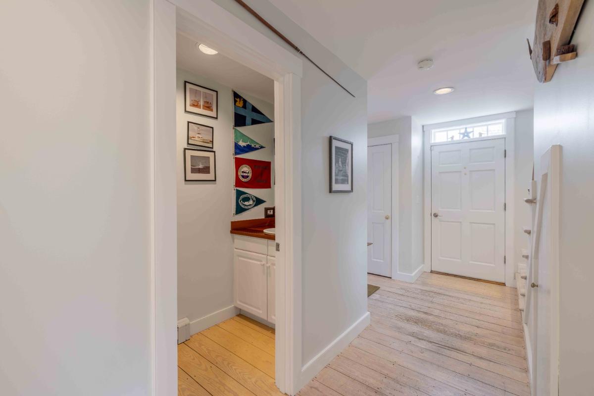 15 Goldfinch Drive, Nantucket — photo 10