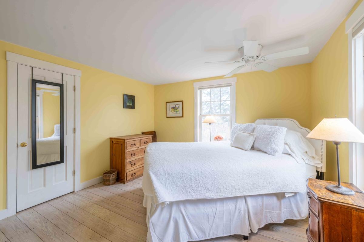 15 Goldfinch Drive, Nantucket — photo 14