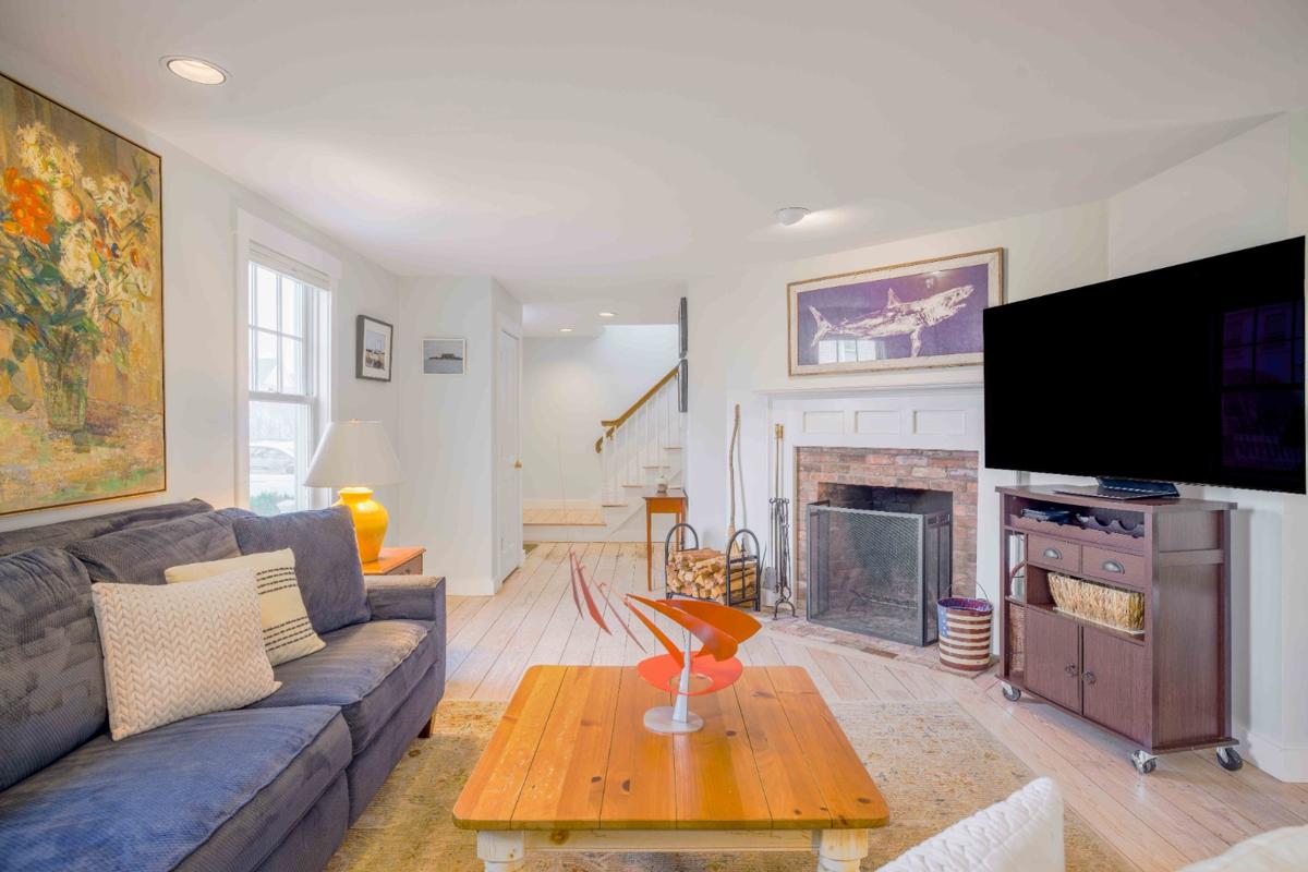 15 Goldfinch Drive, Nantucket — photo 4