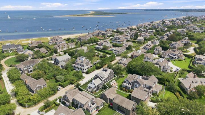 58 Walsh Street, Nantucket — photo 3