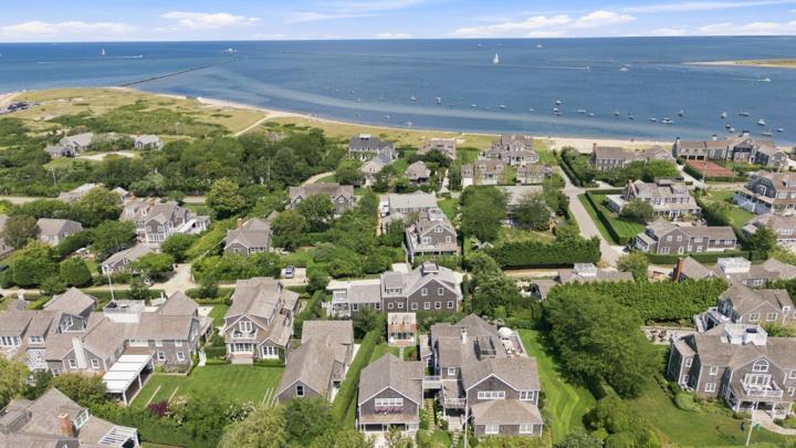 58 Walsh Street, Nantucket — photo 5