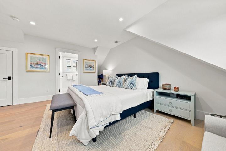 58 Walsh Street, Nantucket — photo 29