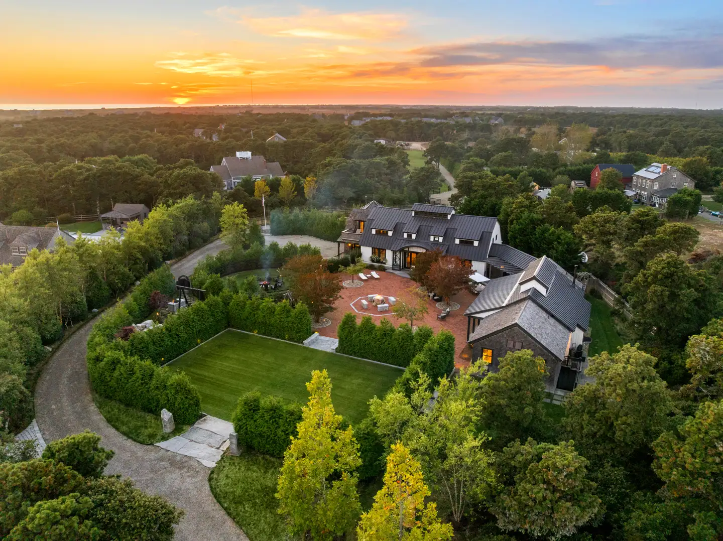 59 South Shore Road & 14/14R Tripp Drive, Nantucket