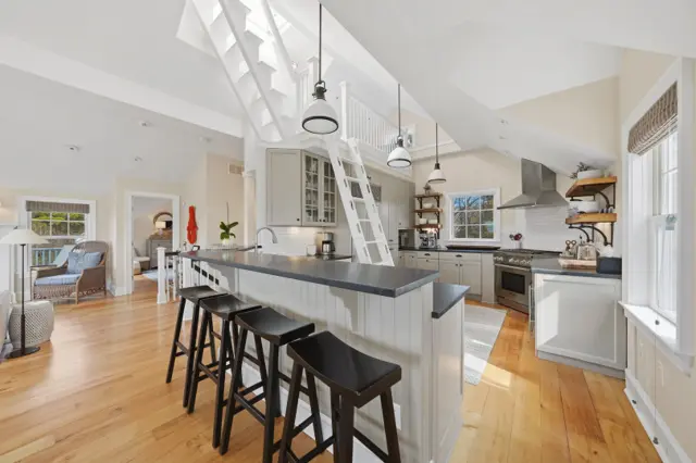 6 Sandwich Road photo