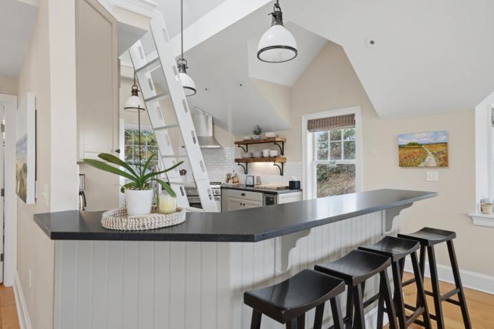6 Sandwich Road, Nantucket — photo 26