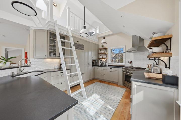 6 Sandwich Road, Nantucket — photo 28