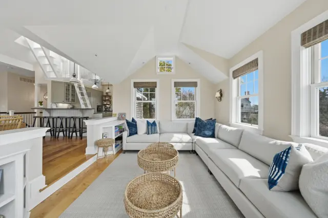 6 Sandwich Road photo