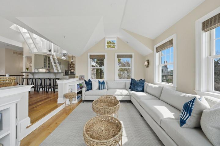 6 Sandwich Road, Nantucket — photo 31