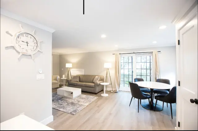 20B Miacomet Avenue #B photo
