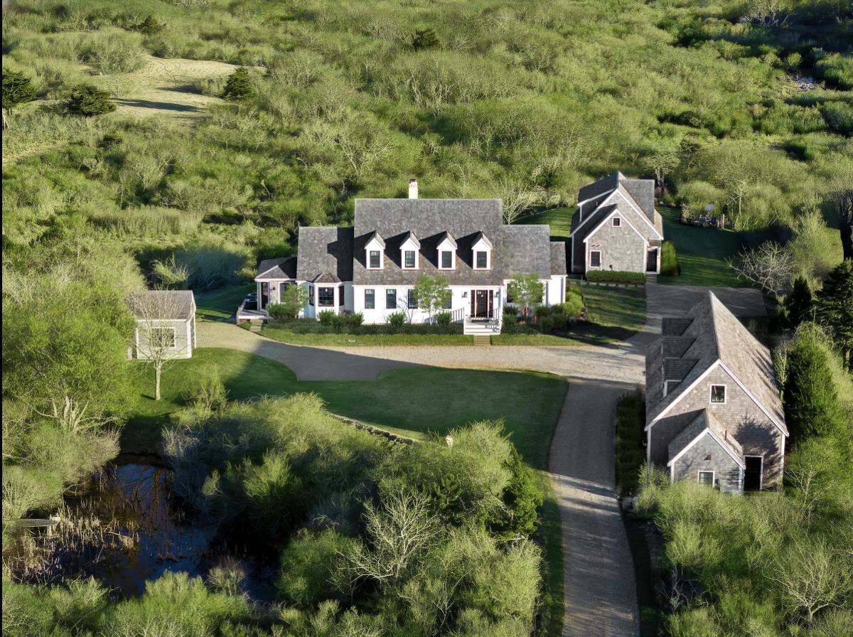 174 Cliff Road, Nantucket — photo 2