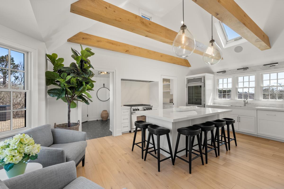 174 Cliff Road, Nantucket — photo 17