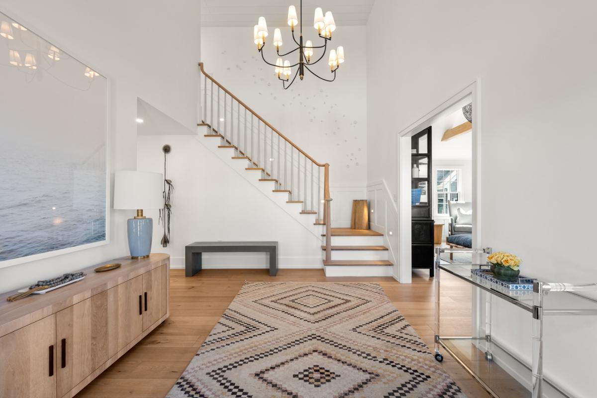174 Cliff Road, Nantucket — photo 3