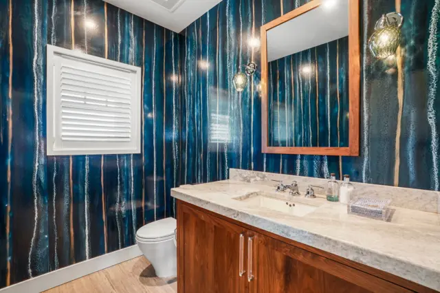 2 Marion Avenue photo
