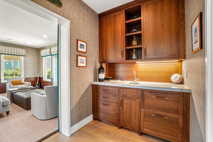 2 Marion Avenue, Nantucket — photo 14