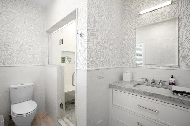 2 Marion Avenue photo