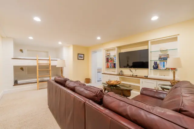 119 Surfside Road photo