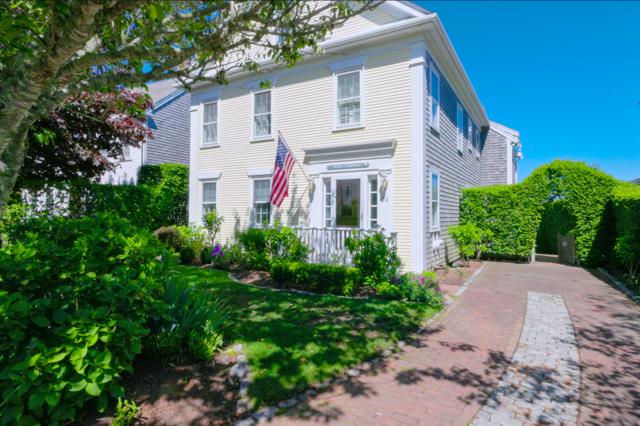14 Goldfinch Drive, Nantucket