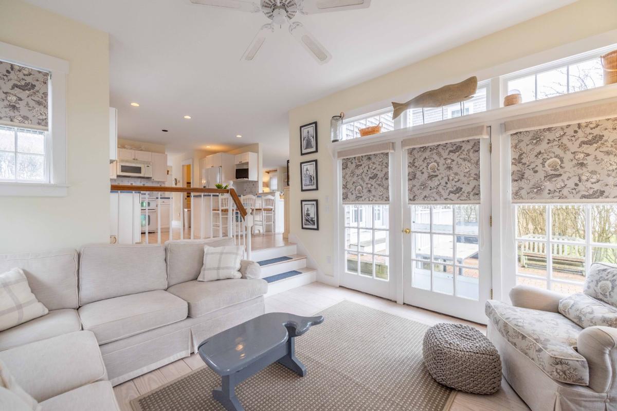 14 Goldfinch Drive, Nantucket — photo 18