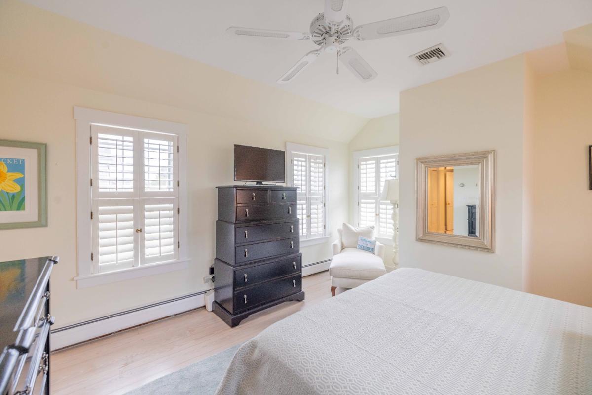 14 Goldfinch Drive, Nantucket — photo 8