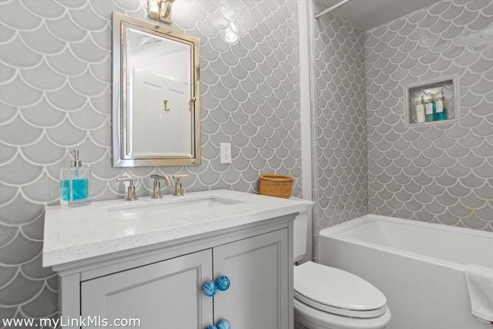 13 Parson Lane, Nantucket — photo 36