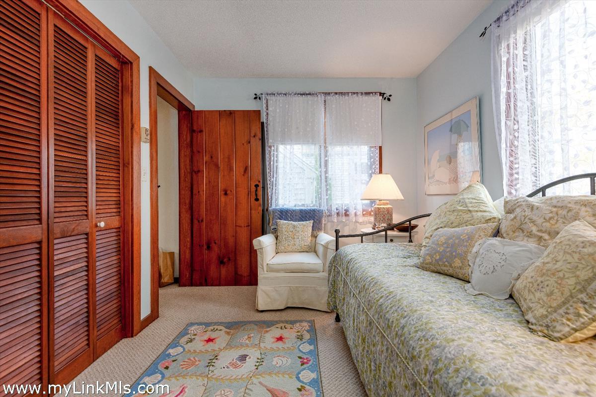 7 Oak Hollow Lane, Nantucket — photo 26