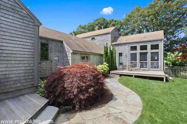 7 Oak Hollow Lane photo