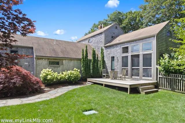 7 Oak Hollow Lane photo