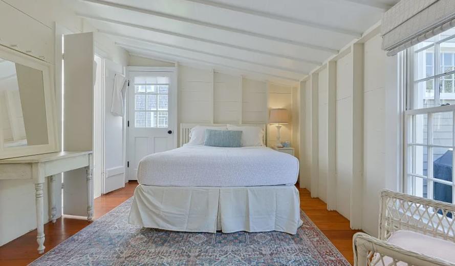 1 East Lincoln Avenue, Nantucket — photo 13