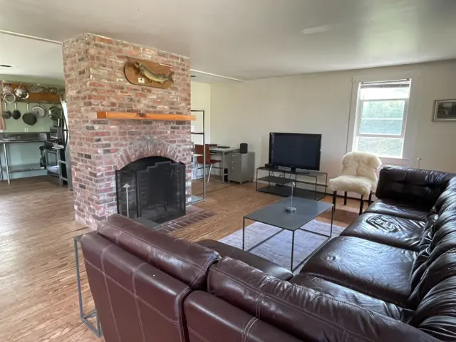 31 Millbrook Road photo