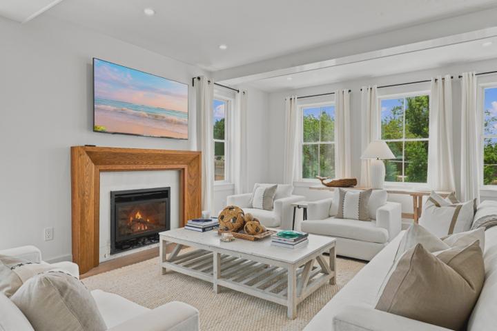 18 Honeysuckle Drive, Nantucket — photo 5