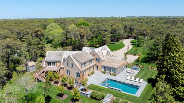 15 Deer Run Road, Nantucket