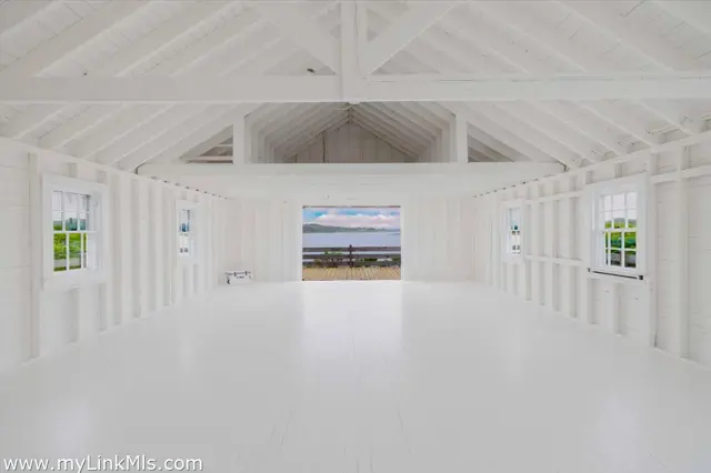256 Polpis Road photo