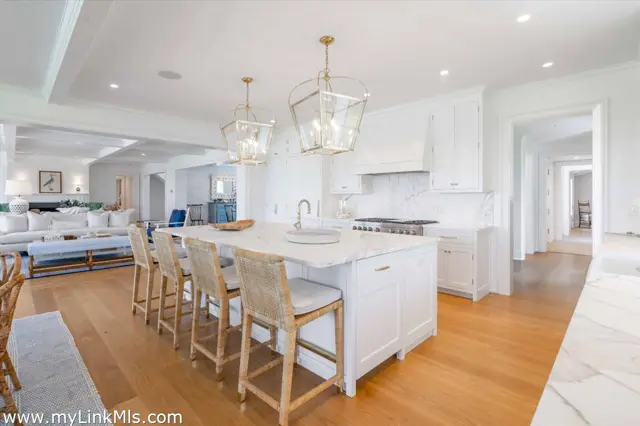 256 Polpis Road photo