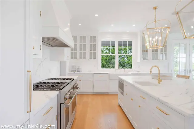 256 Polpis Road photo