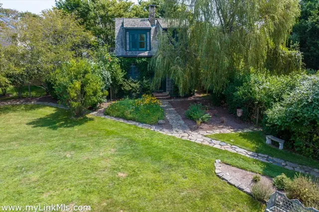 54 & 56 Meadow View Drive photo
