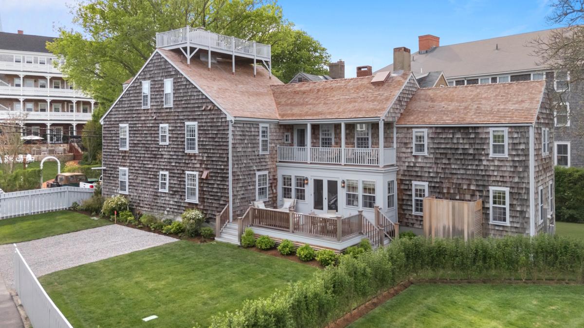 15 North Water Street, Nantucket — photo 1