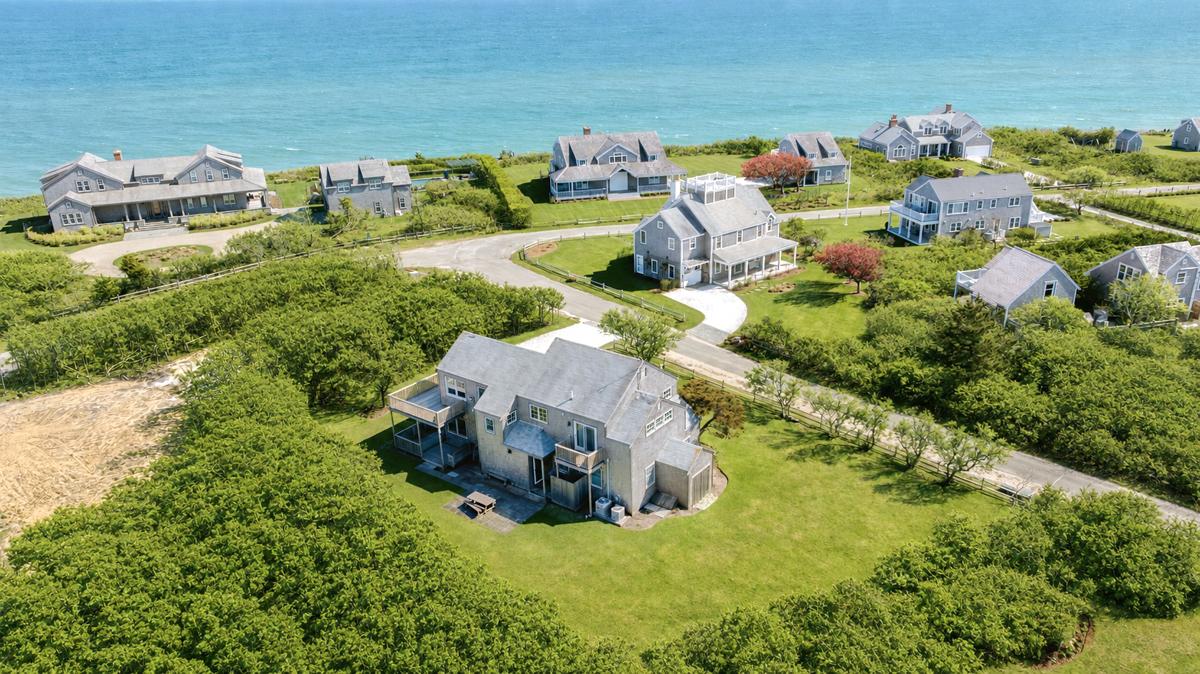 32 Old Tom Nevers Road, Nantucket — photo 2