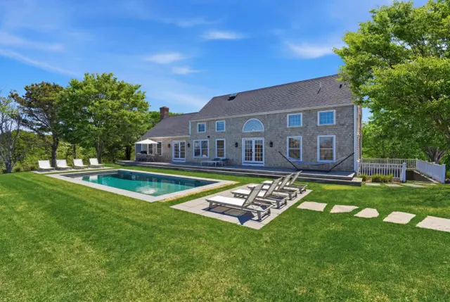 156 Madaket Road photo