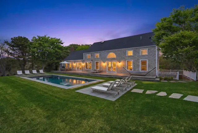 156 Madaket Road photo