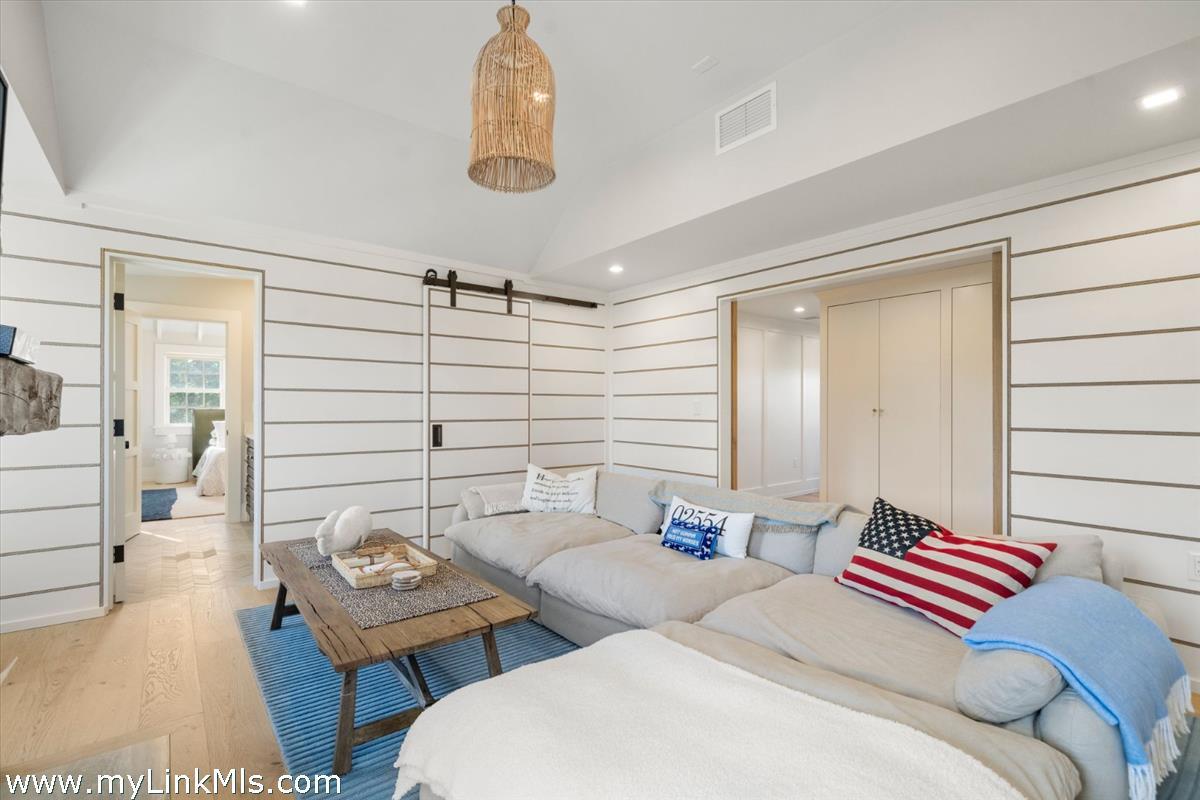 8 Austin Farm Drive, Nantucket — photo 37