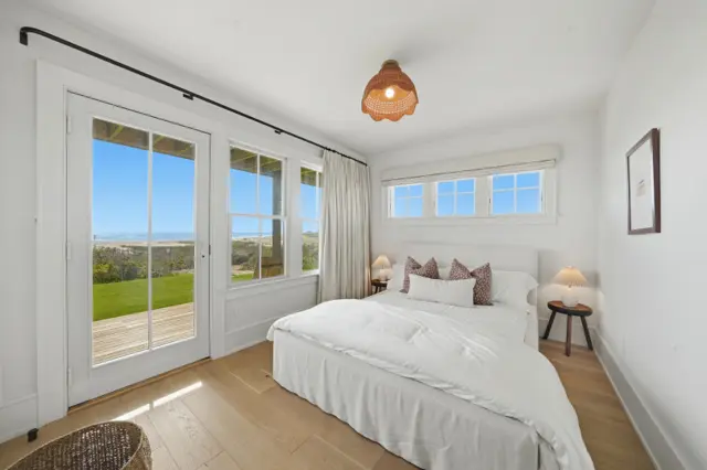 8 Sheep Pond Road photo