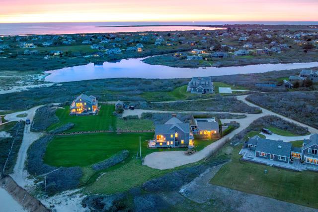 8 Sheep Pond Road, Nantucket