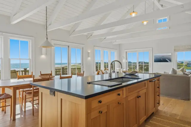 8 Sheep Pond Road photo