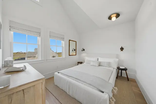 8 Sheep Pond Road photo