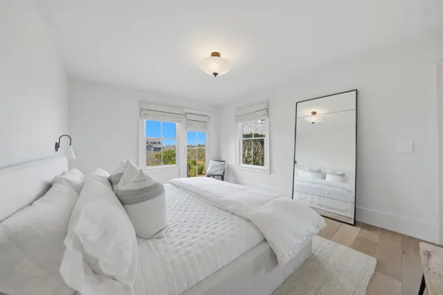 8 Sheep Pond Road photo