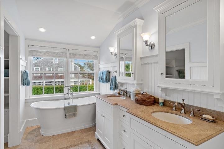 2 Nosegay Lane, Nantucket — photo 45