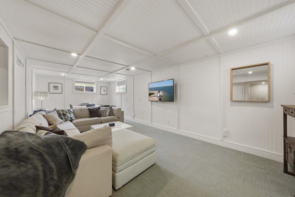 4 Flintlock Road, Nantucket — photo 35