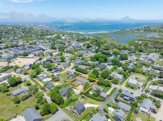 3 Newtown Road, Nantucket