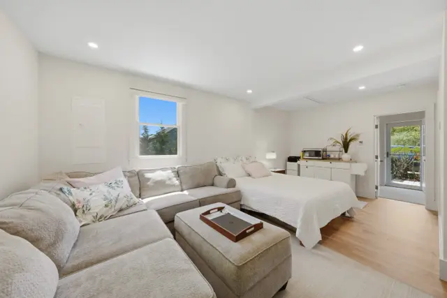 3 Newtown Road photo