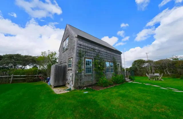 1 Arlington Street photo